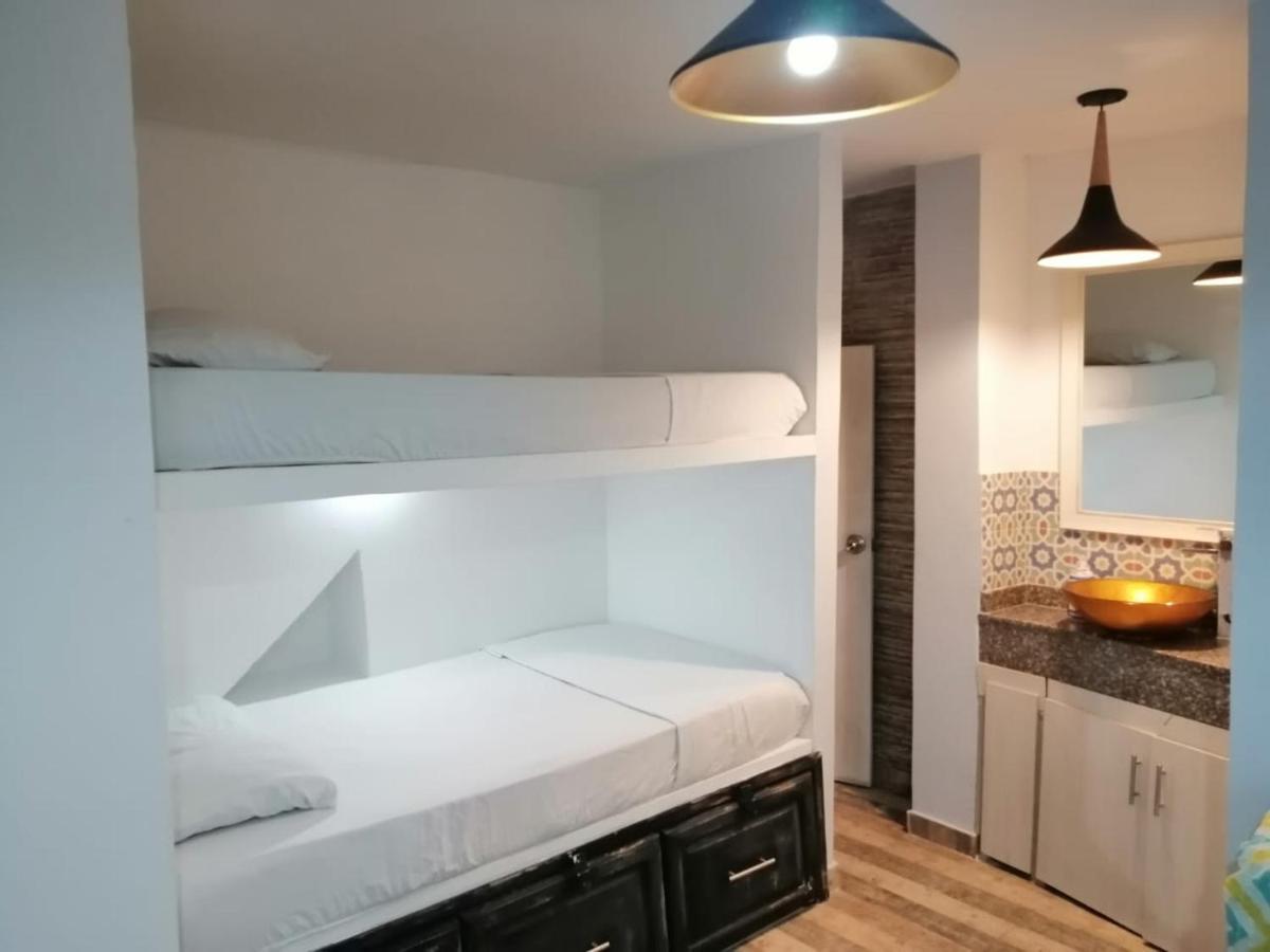 Отель Casa Mama Waldy New Картахена Экстерьер фото