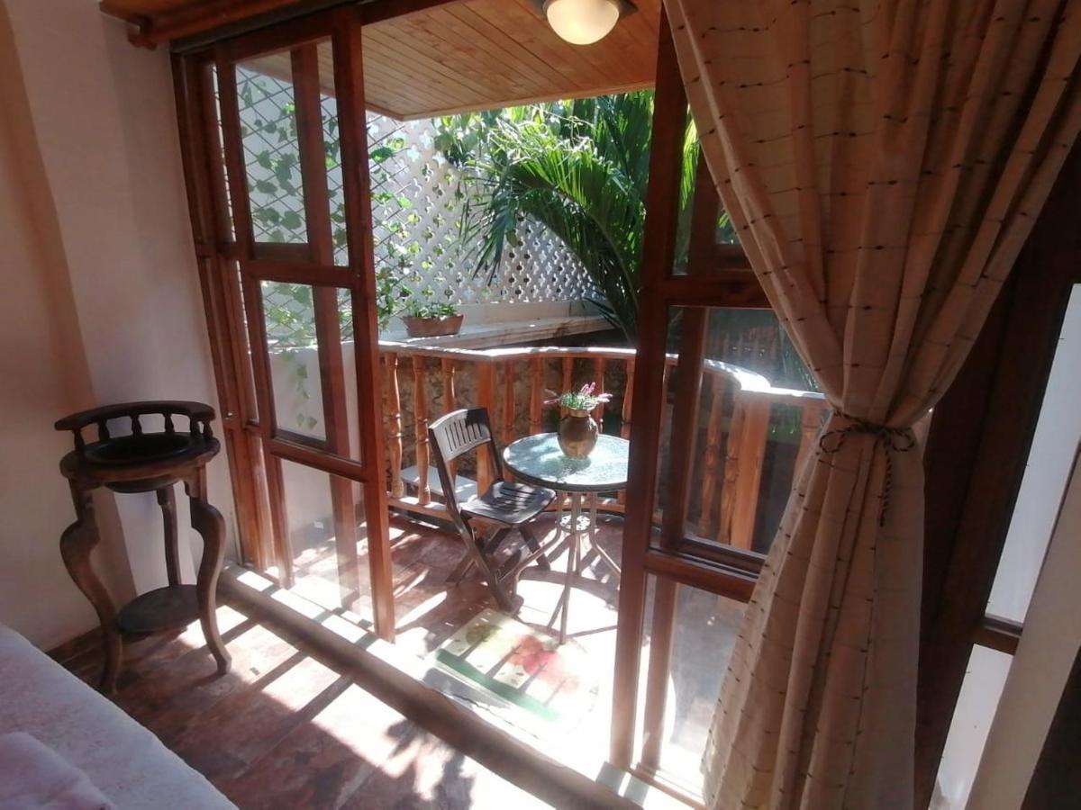 Отель Casa Mama Waldy New Картахена Экстерьер фото