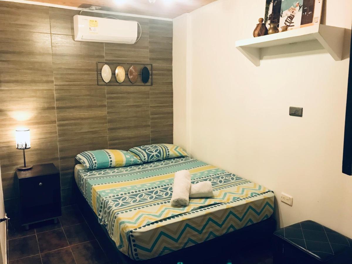 Отель Casa Mama Waldy New Картахена Экстерьер фото