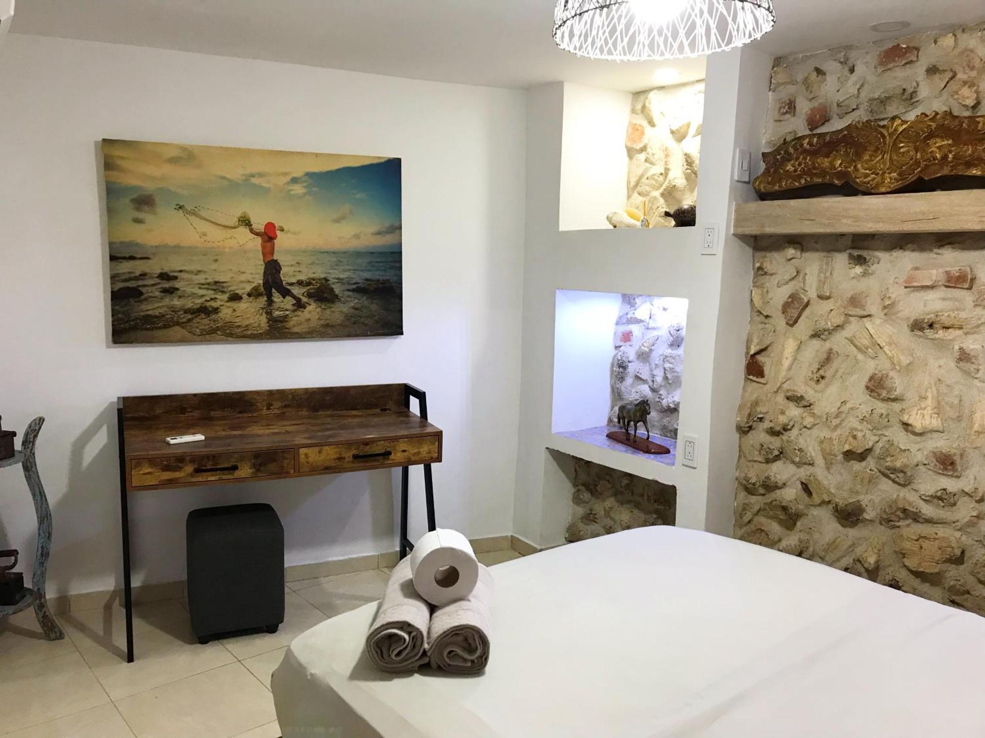 Отель Casa Mama Waldy New Картахена Экстерьер фото